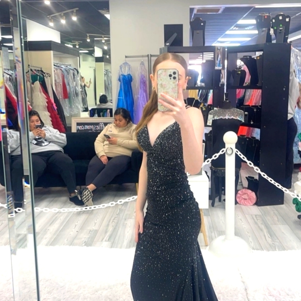 Sherri Hill prom dress